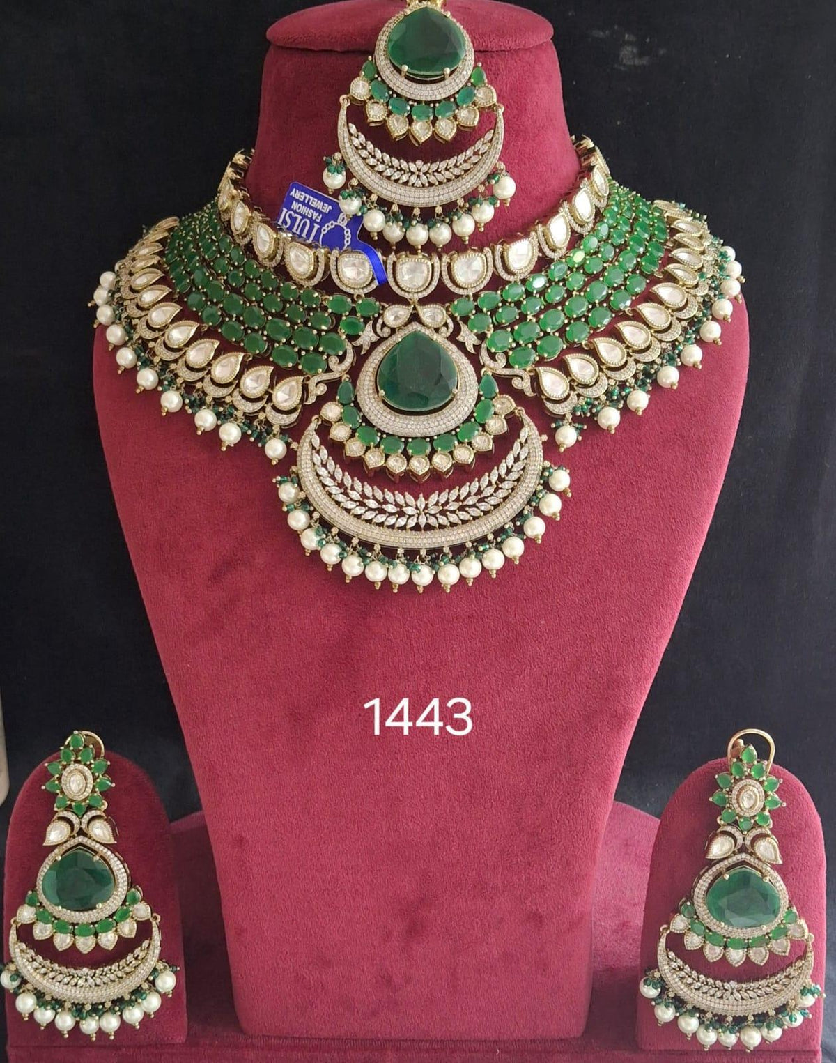 NOOR — Emerald Kundan Bridal Set