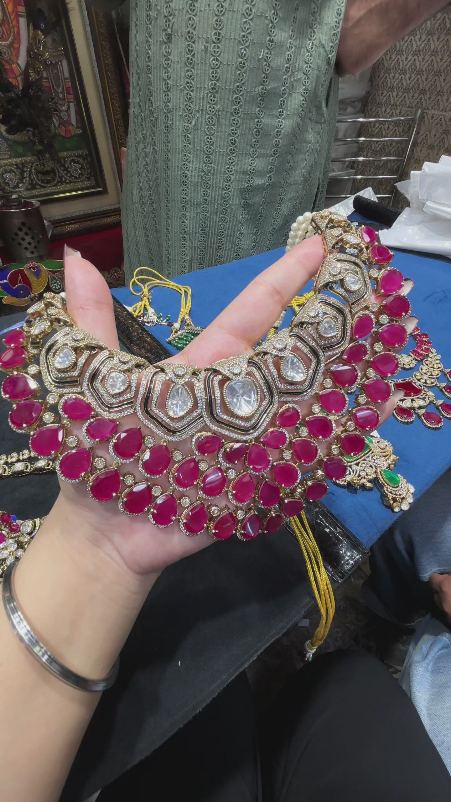 RIYA — Rani Rosa Set